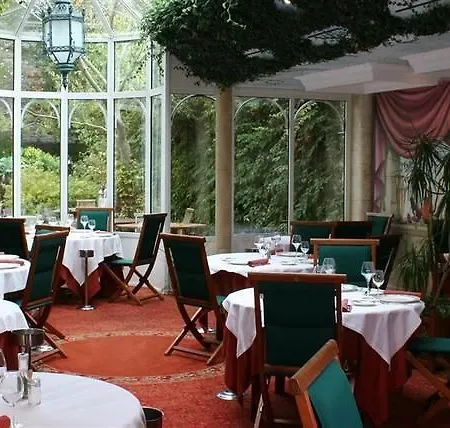 Les Fuchsias Hotel