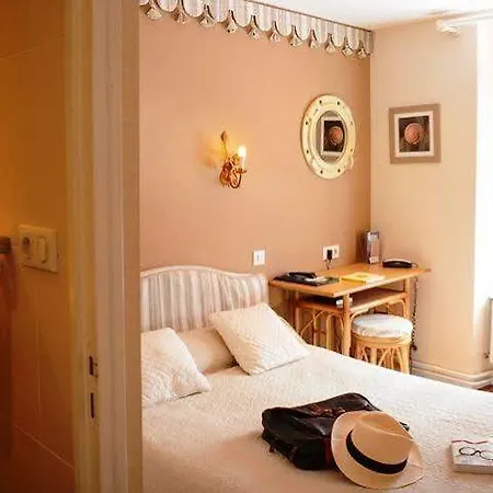 Les Fuchsias Hotel