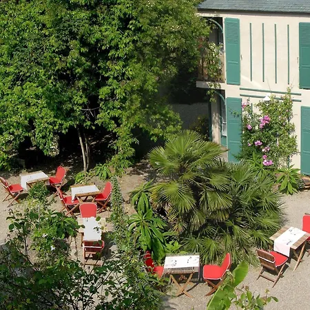 Les Fuchsias Hotel